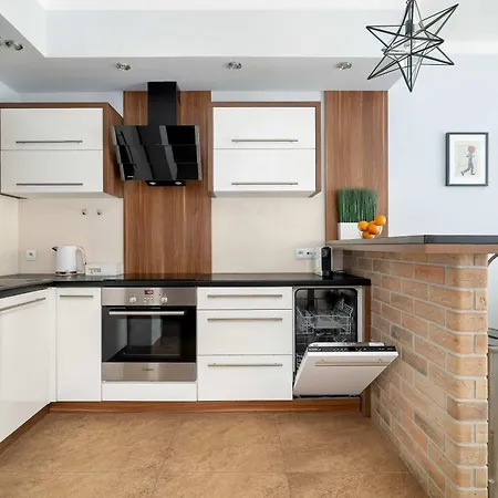 Przytulny Jasny Z Balkonem Oraz Parkingiem By Renters Apartman *